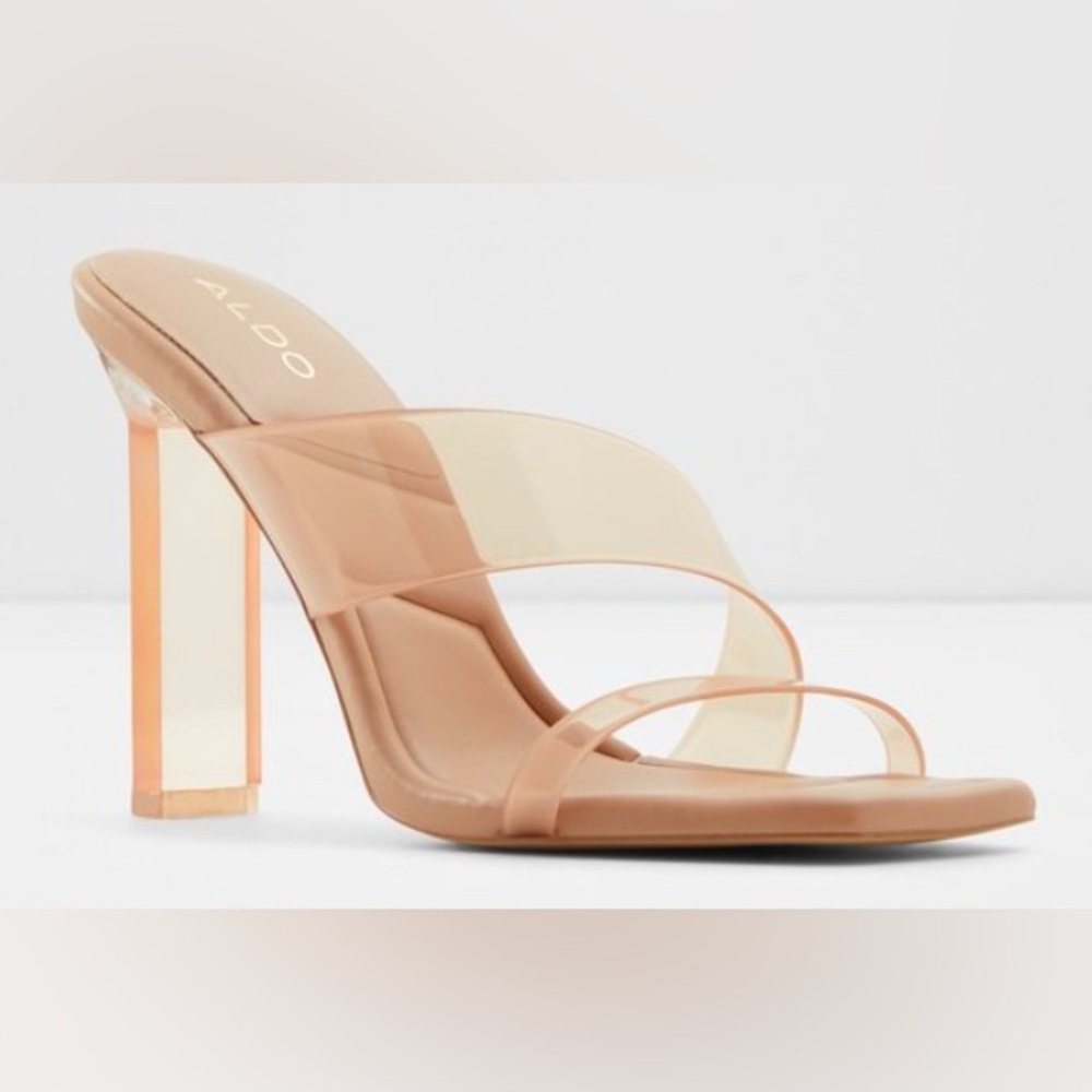 ALDO- ADERRA- Slip On Heels. Bone. 6